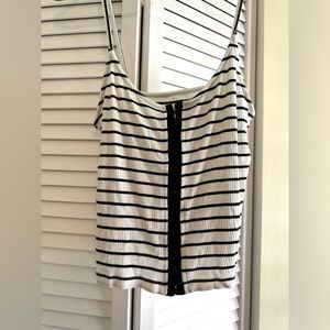 American Eagle Outfitters Crop Top